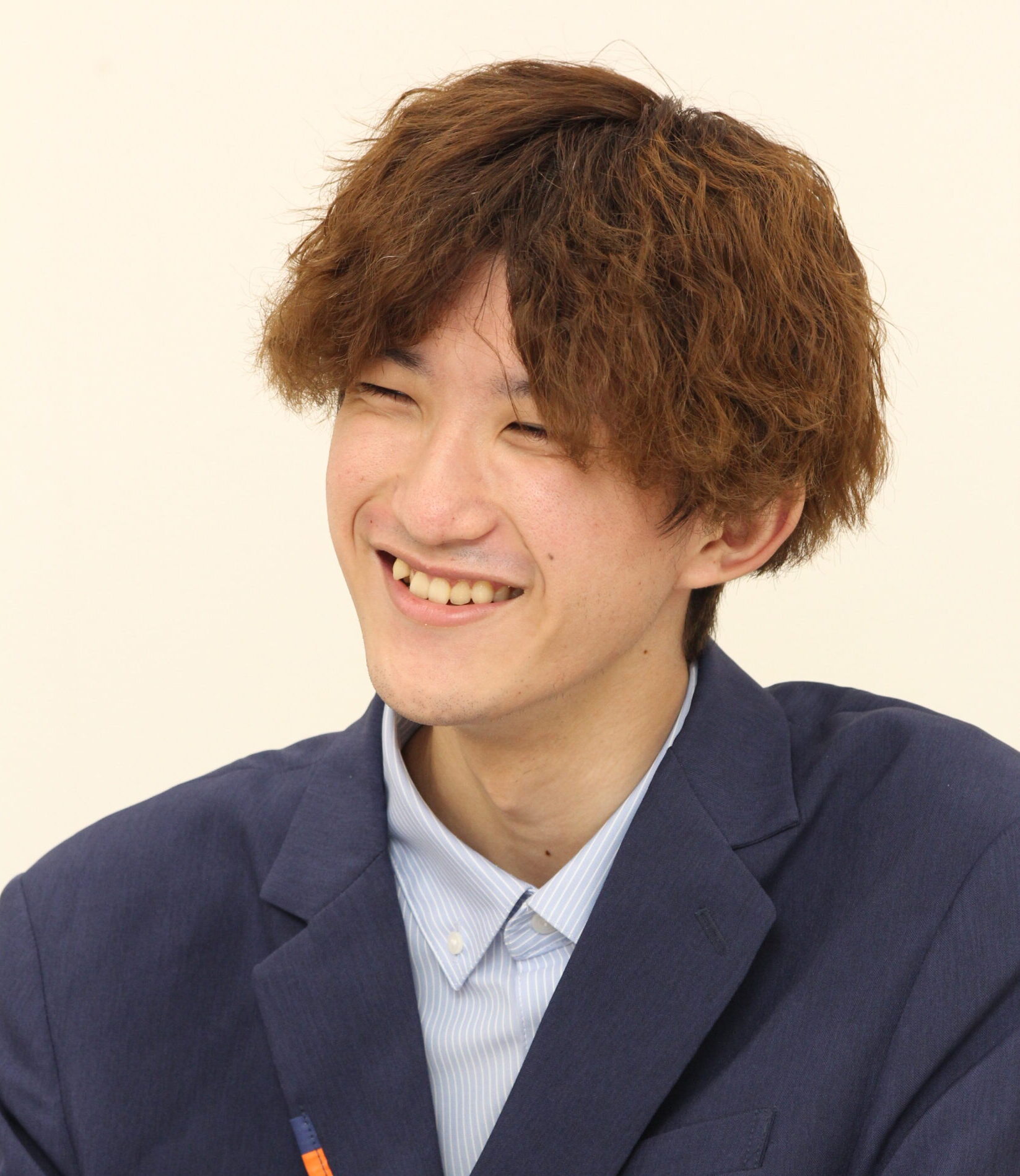 山中　凛